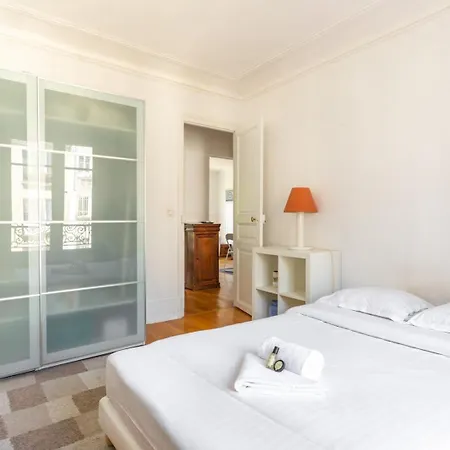 Appartement Guestready - Lovely In The 5th Arrond. Paris